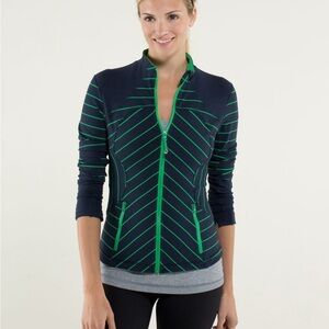 Lululemon Forme Jacket
*Cuffins Slalom Stripe Inkwell / Inkwell